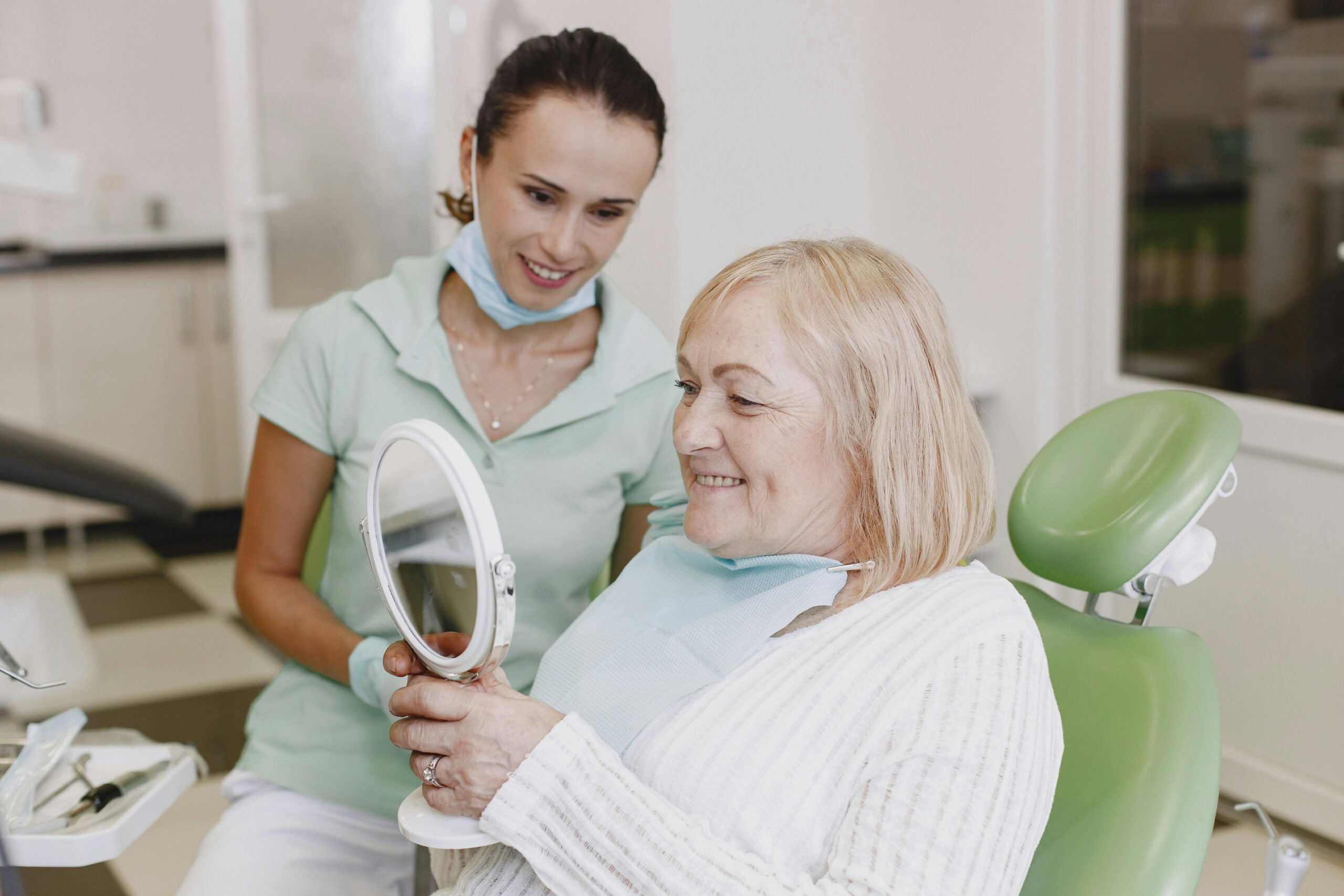 Denture Options in South Tampa: Full, Partial & Implant-Supported Compared